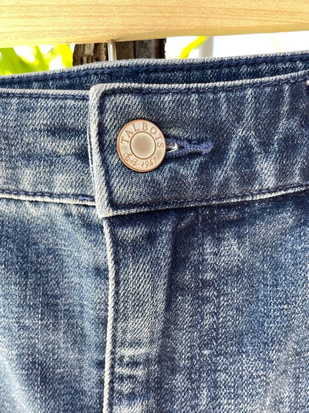 Talbots Denim Jean Pencil Skirt size 4 NWOT - Picture 9 of 9